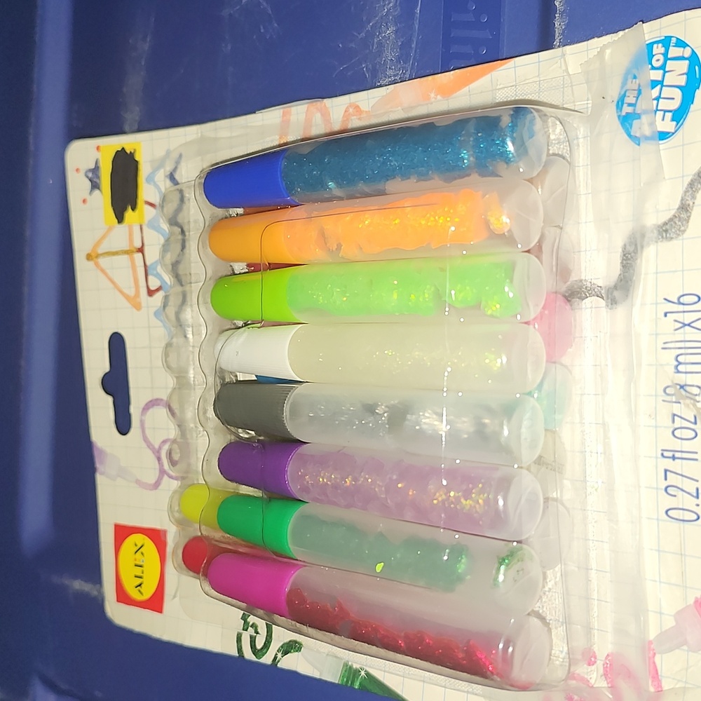 Mini glitter glues